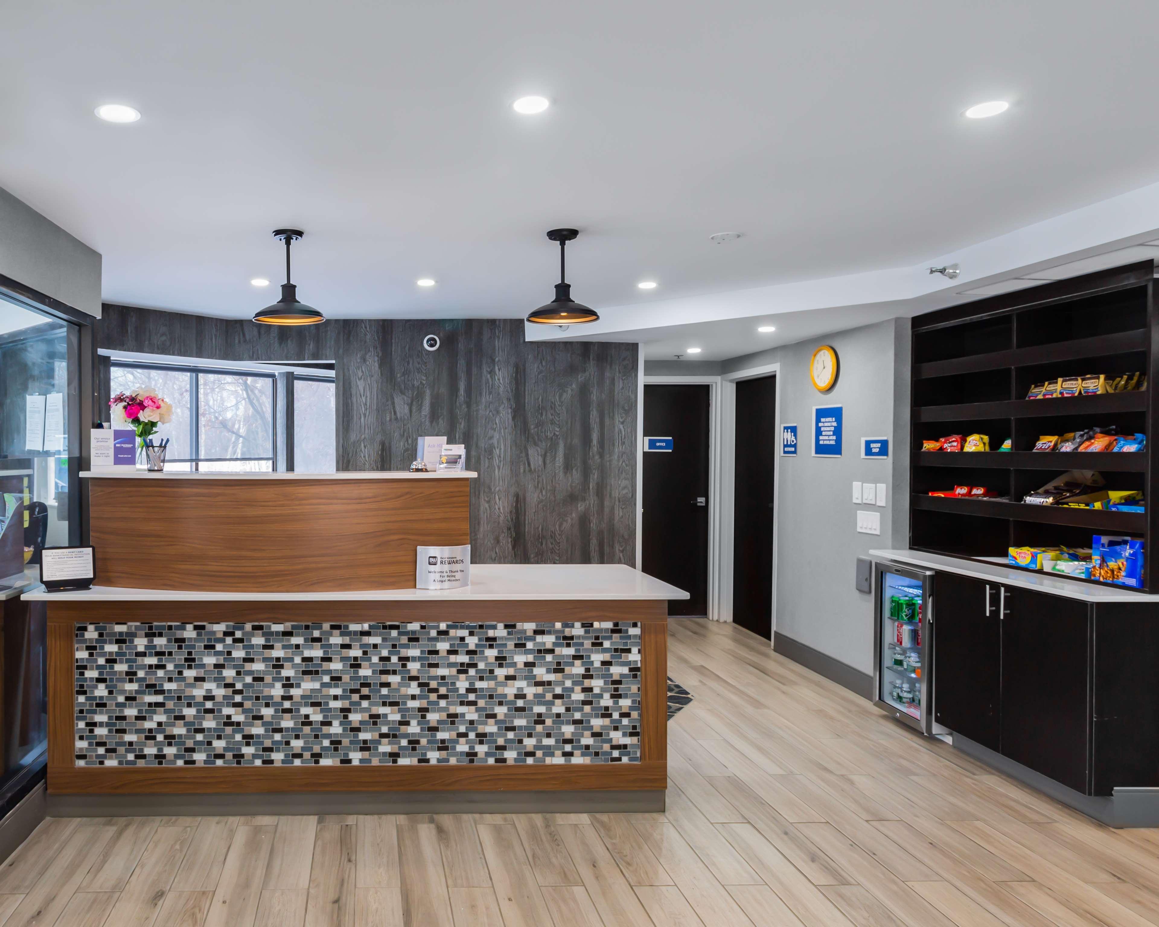 Best Western West Lebanon-Hanover Екстер'єр фото
