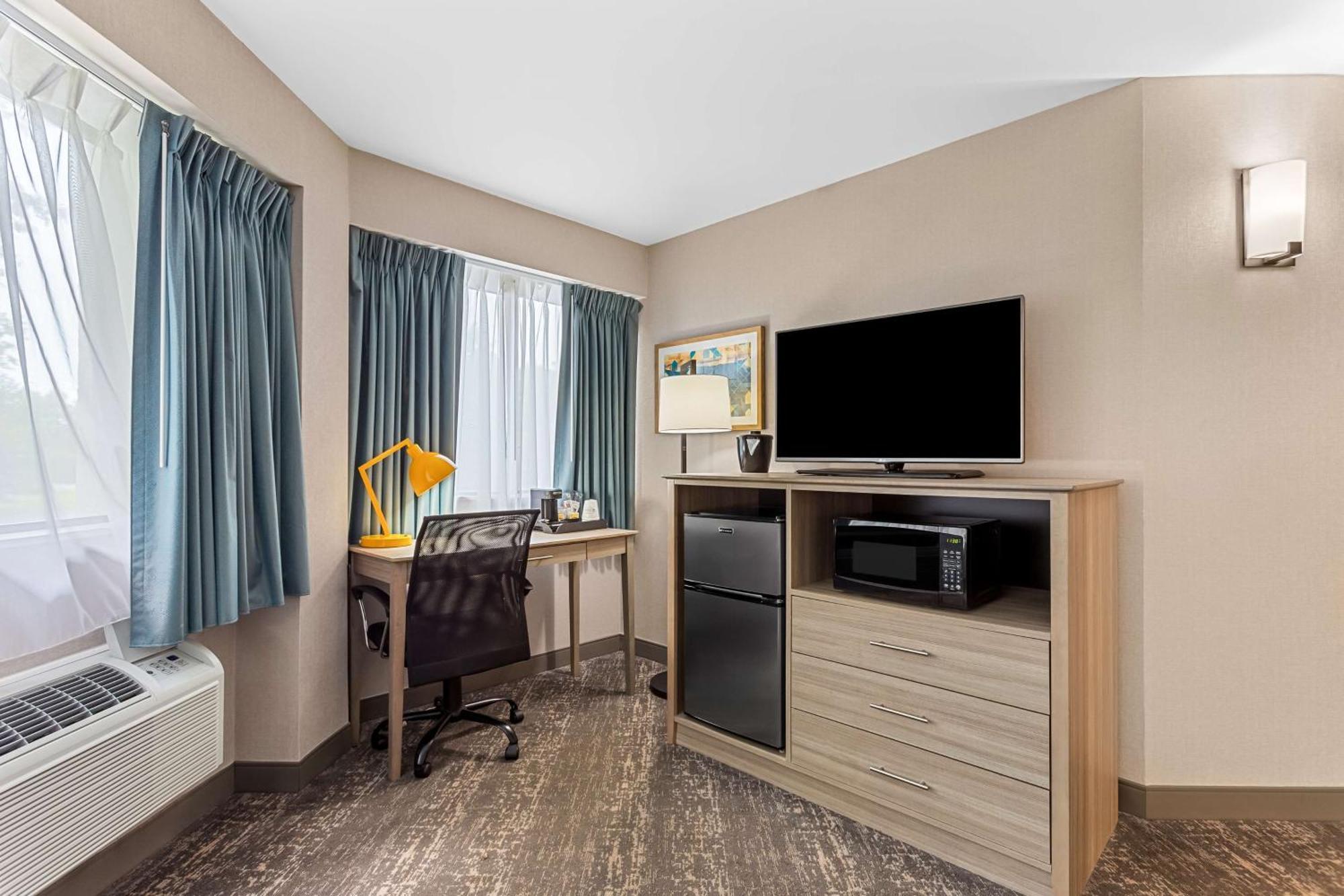 Best Western West Lebanon-Hanover Екстер'єр фото