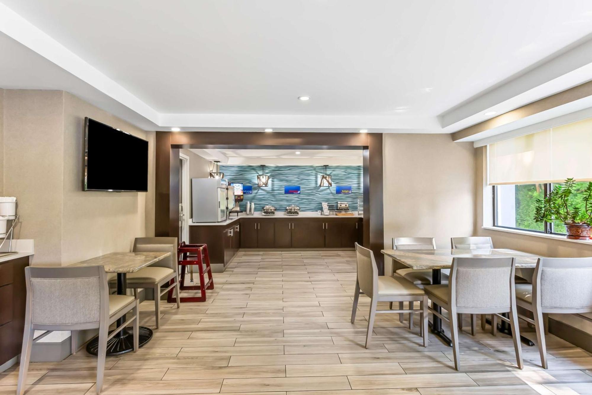Best Western West Lebanon-Hanover Екстер'єр фото