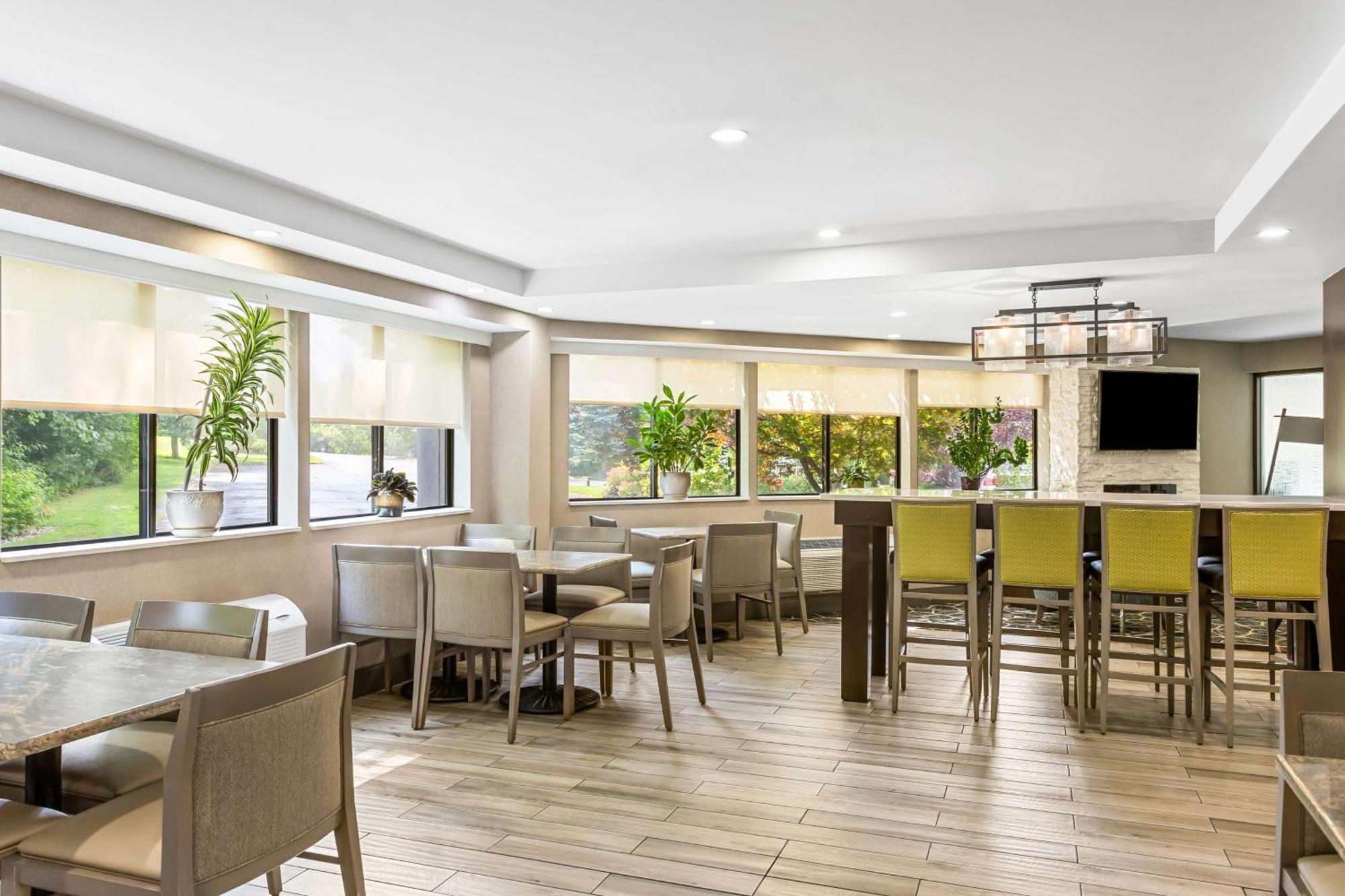 Best Western West Lebanon-Hanover Екстер'єр фото